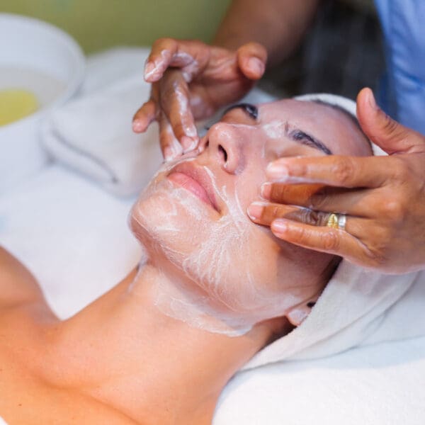 Dermaplaning & Deep Clean