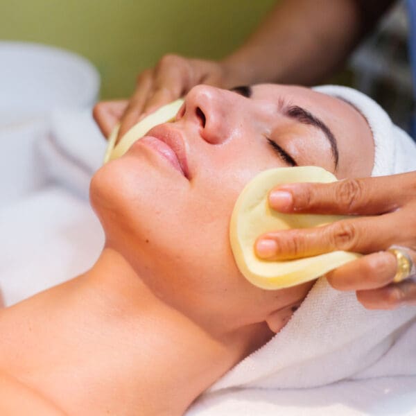 Aromatherapy Facial