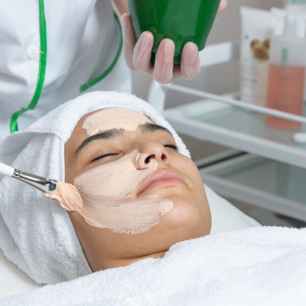 Deep Hydration Facial
